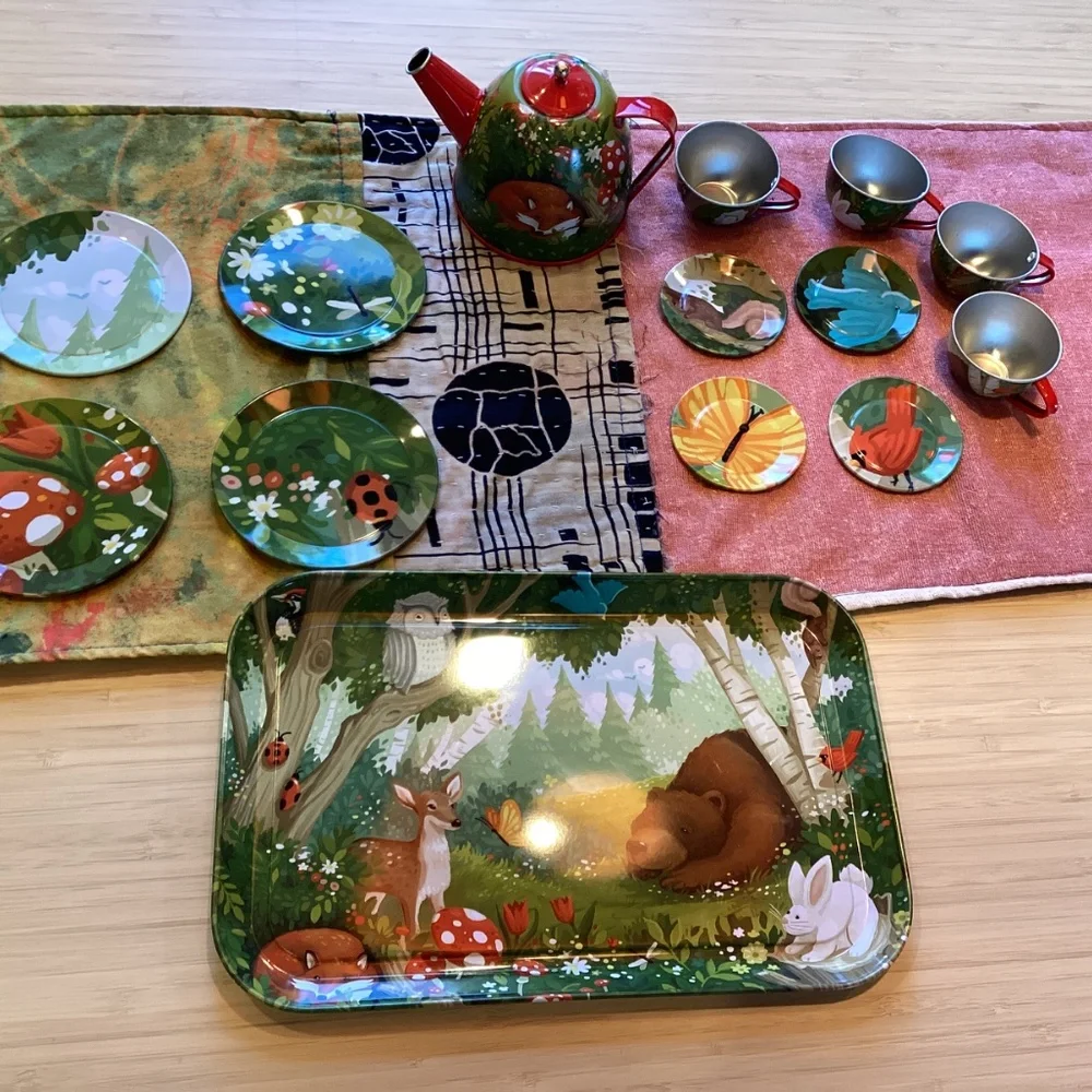 HearthSong Tea Set - Picture 3 of 7
